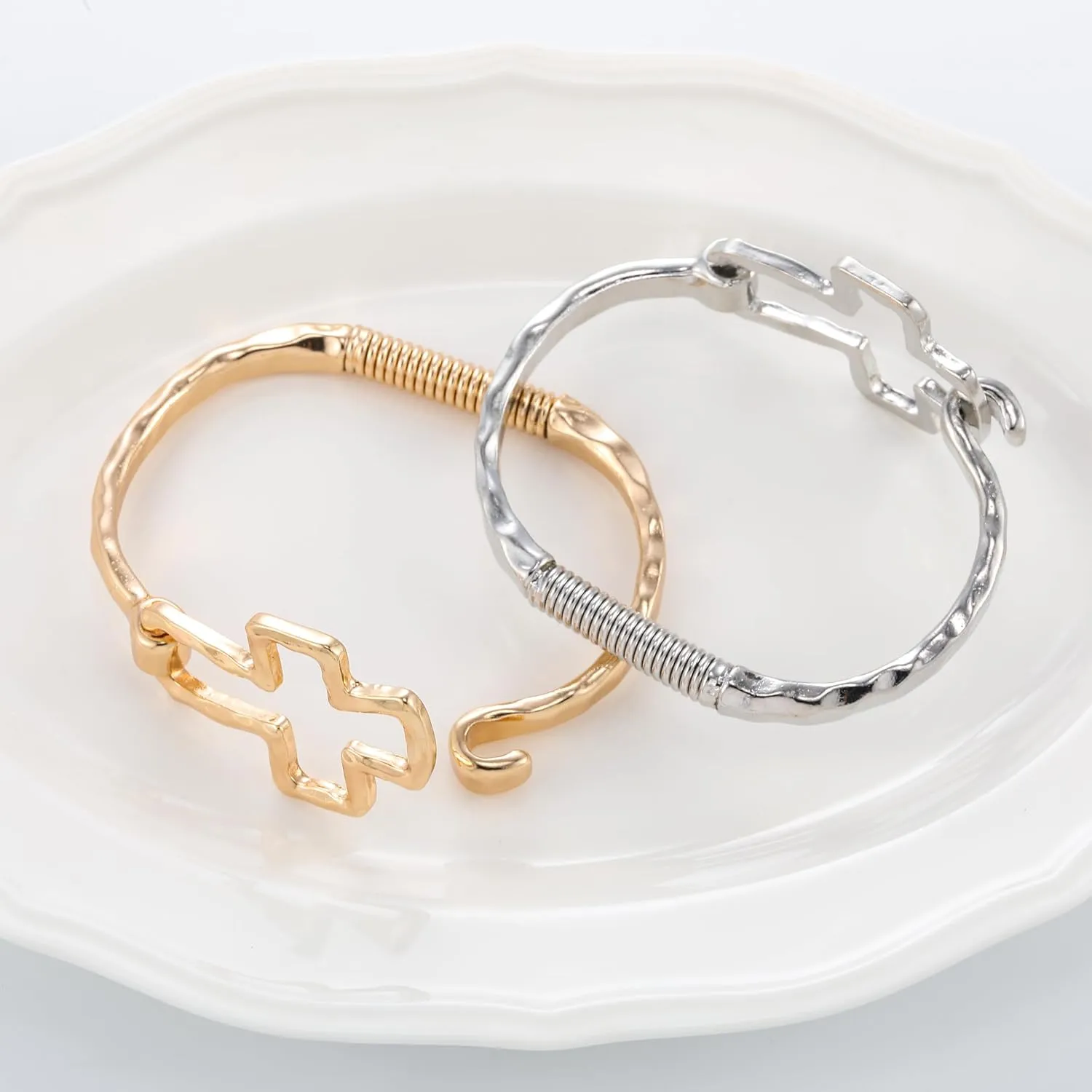 16K Gold Heart Bracelet Ring Set for Women, Cuff Bangle Irregular Bracelet Wide Chunky Heart Adjustable Buckle Bracelets for Women
