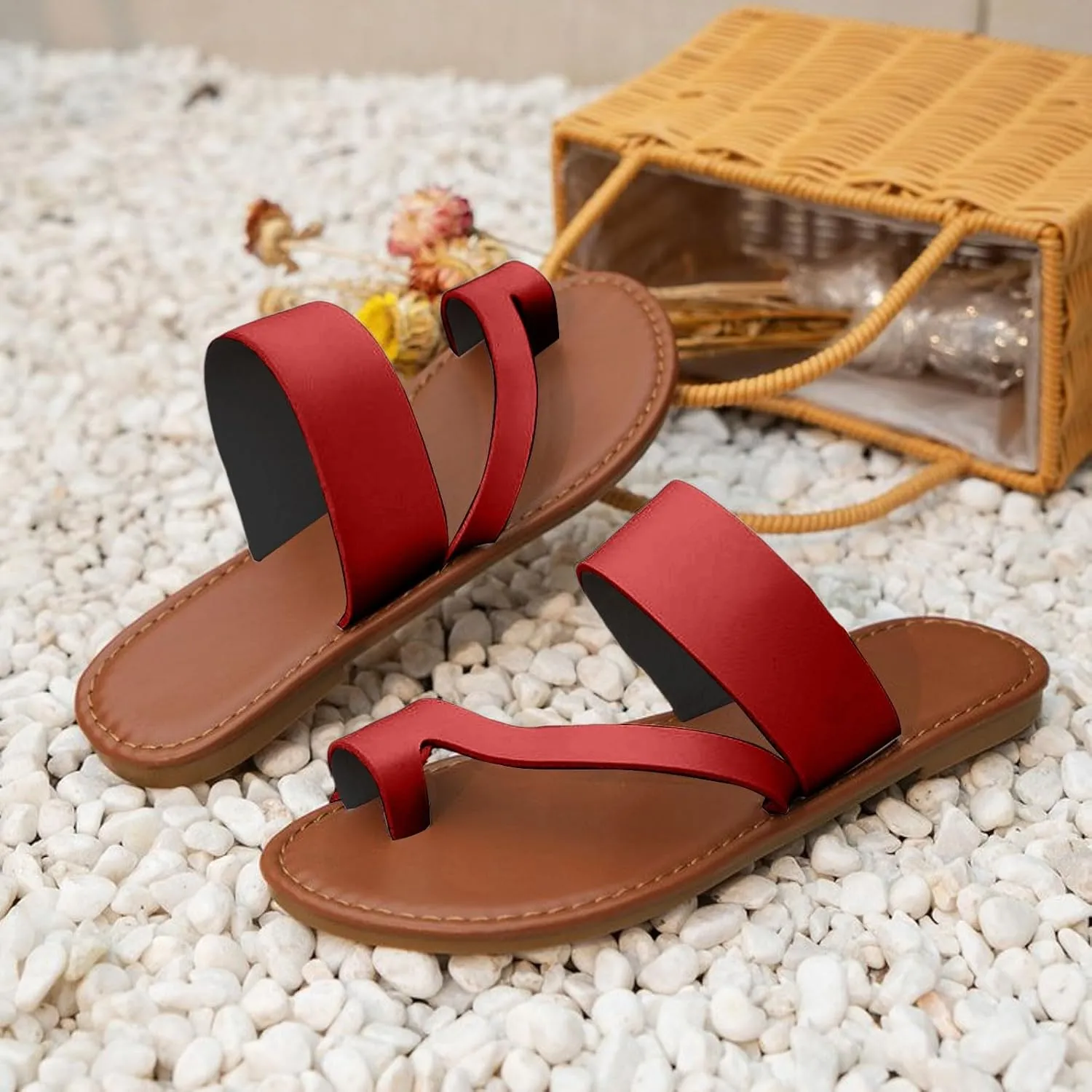 2025 Flat Sandals for Women Summer Clip Toe Slip-On Dressy Casual Shoe Comfortable Non-Slip Open Toe Leather Walking Footwear Outdoor Beach Vacation Slippers Breathable Soft Sole Loafer Shoes