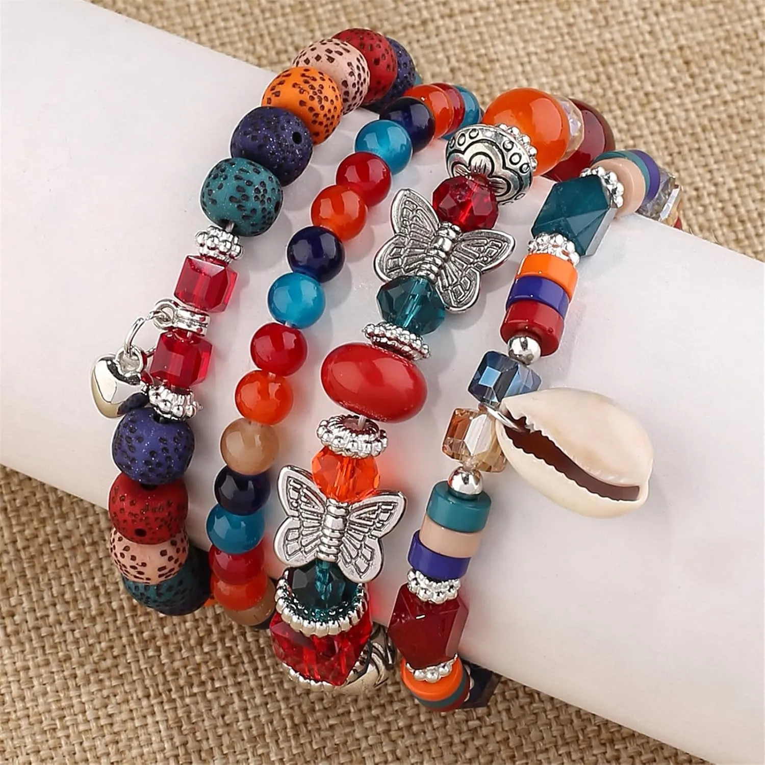 4Pcs Set Bohemian Shell Butterfly Heart Crystal Stone Stretch Pendant Bracelets for Women Beaded Stackable Stretch Bracelet Colorful Charm Jewelry Boho Summer Beach