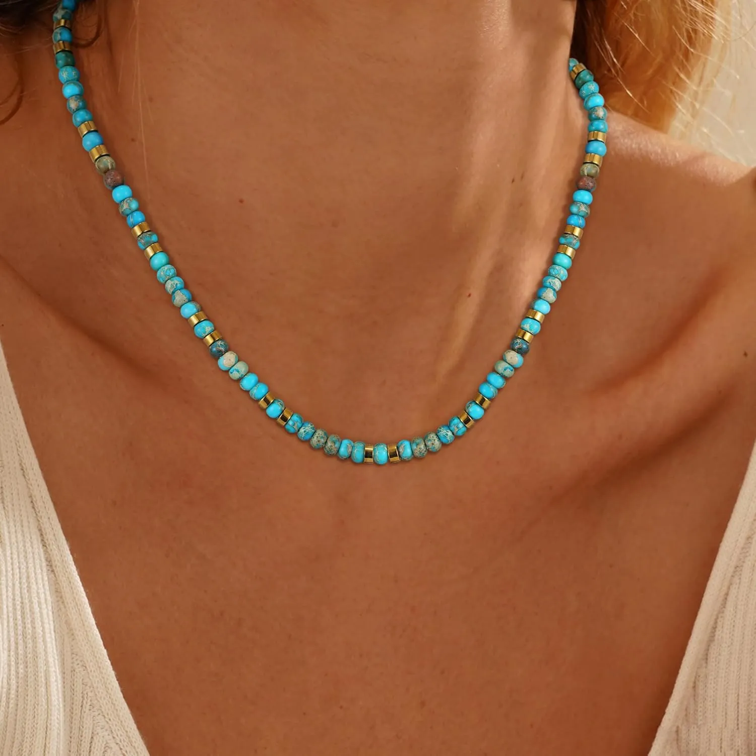 Boho Beaded Necklace for Women - Natural Turquoise Beaded Necklaces Choker Summer Beach Necklace Natural Cloroful Bead Necklaces for Teen Girls Handmade Boho Jewelry Birthday Gift