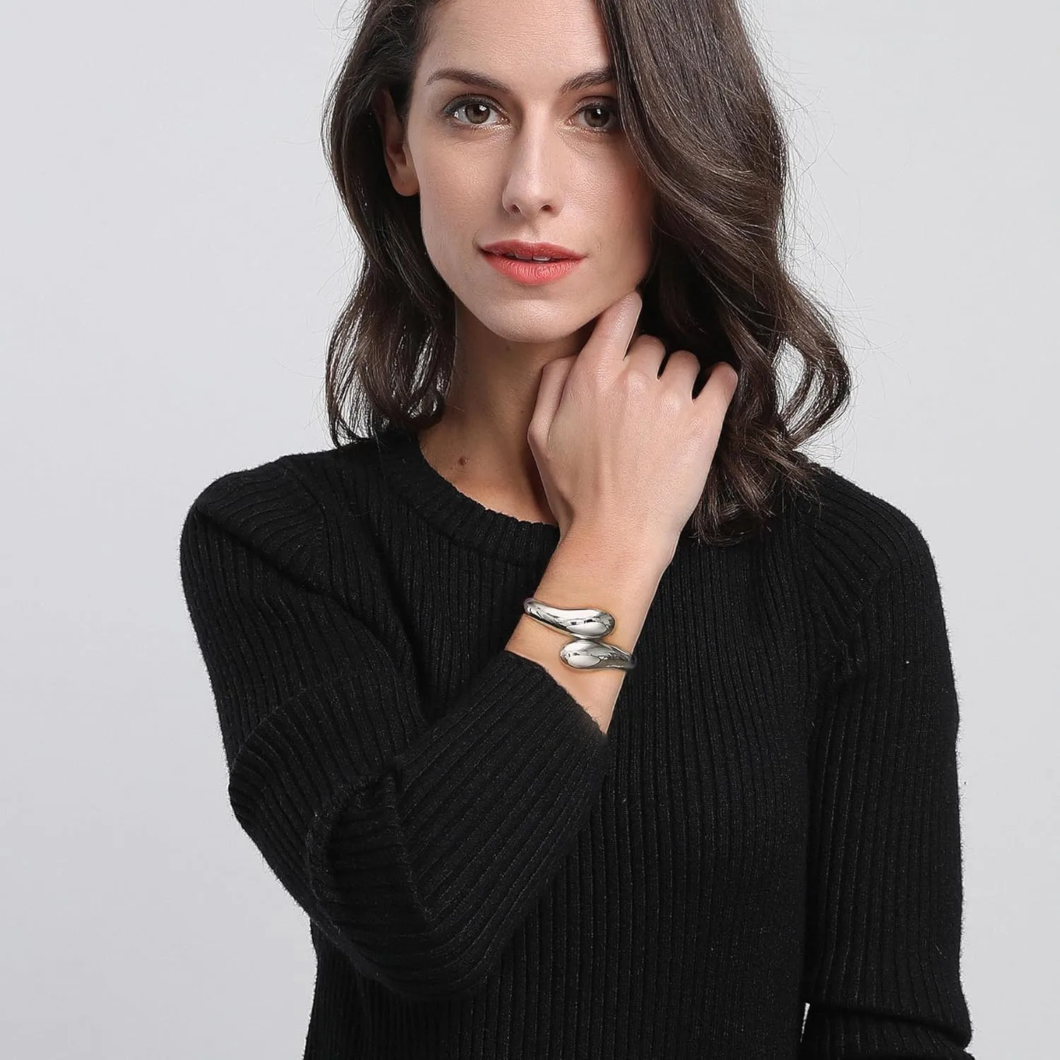 Chunky Gold Cuff Bangle Bracelets For Women Statement Minimalist Thick Gold Hinge Wrist Cuff Bracelets For Women Trendy Jewelry