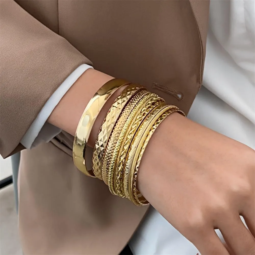 CJIAYUJEW Gold Bangle Bracelets Set for Women Chunky Stackable Textured Cuff Bracelet Set Multilayer Boho Cable Bracelet Trendy Jewelry for Women