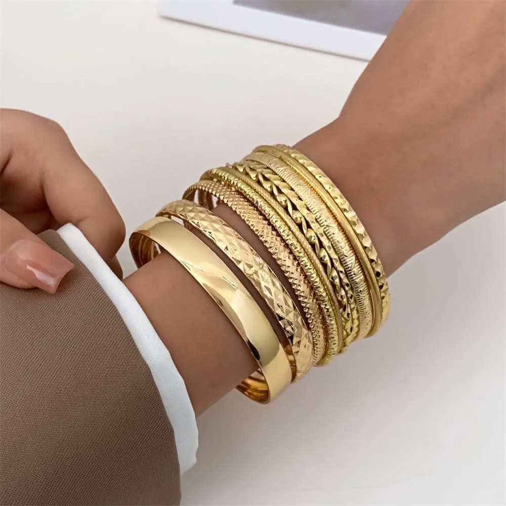 CJIAYUJEW Gold Bangle Bracelets Set for Women Chunky Stackable Textured Cuff Bracelet Set Multilayer Boho Cable Bracelet Trendy Jewelry for Women