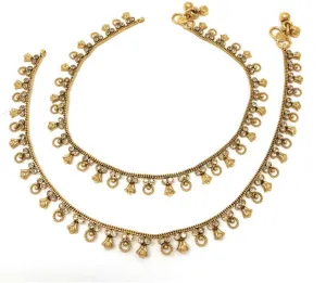 Duel On Jewel Indian Payal Bell Anklet Set for Women with Circular Hanging Charms, Dainty Chain Design, Cubic Zircon, Comfort Fit, Gold Plated, 10.38-Inch, Ideal for Everyday Wear, Party, Beach, Gift
