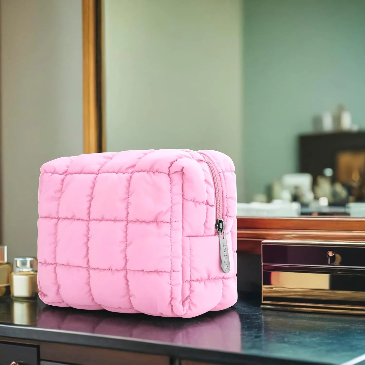 E-Tree Cute Makeup Bag,Quilted Cosmetic Bag for Women,Make up Pouch for Purse,Toiletry Zipper Pouch,Checkered Bag,Travel Case,Storage Pouches for Organization (Pink)