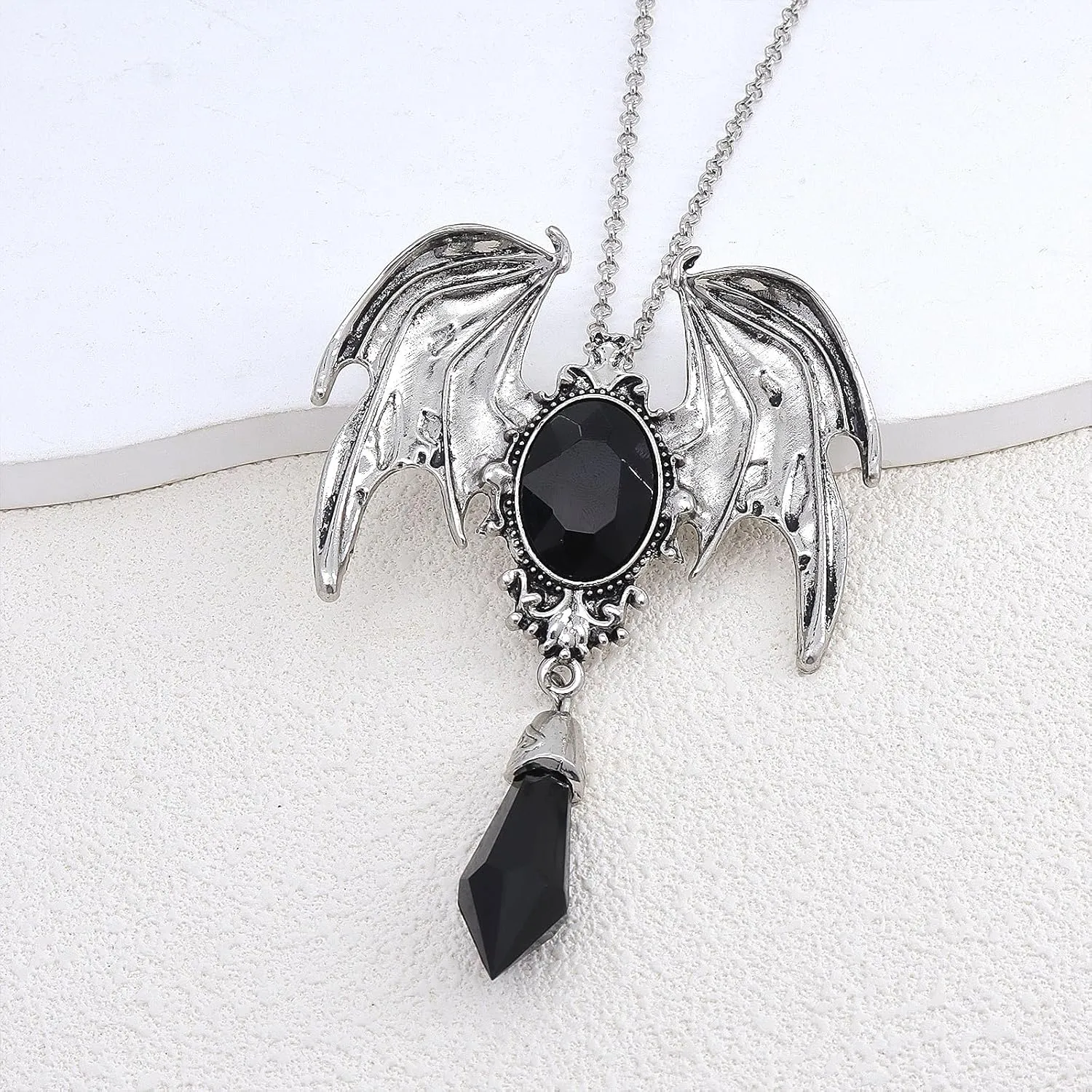 GIGB PBDK Goth Crystal Bat Pendant Necklace for Women Men,Vintage Silver Geometric Big Vampire Bat Chain Necklaces,Gothic Animal Jewelry Halloween Gifts