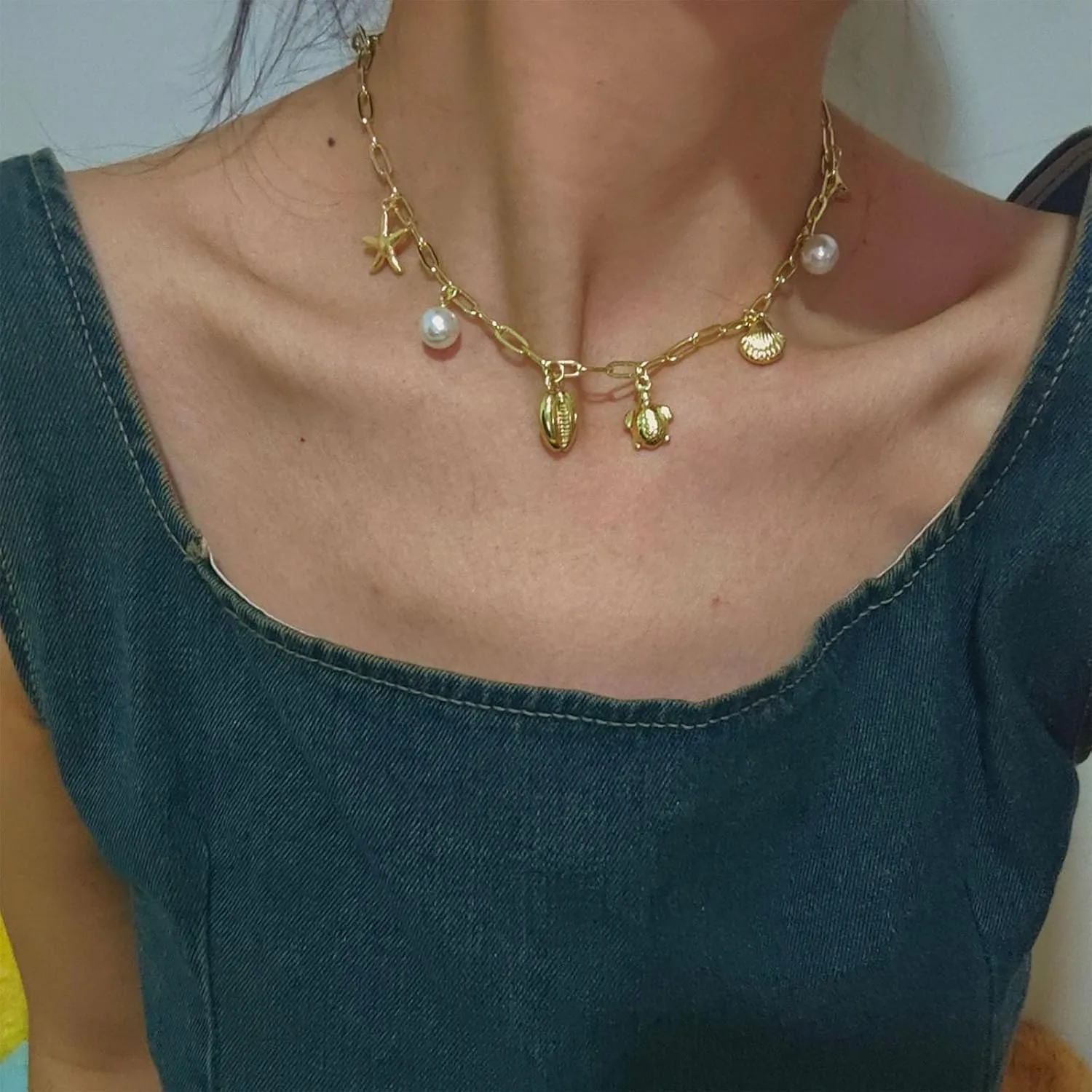 Gold Charm Necklace for Women Boho Shell Conch Starfish Charm Heart Square Pendant Necklace Summer Beach Jewelry Gifts for Women