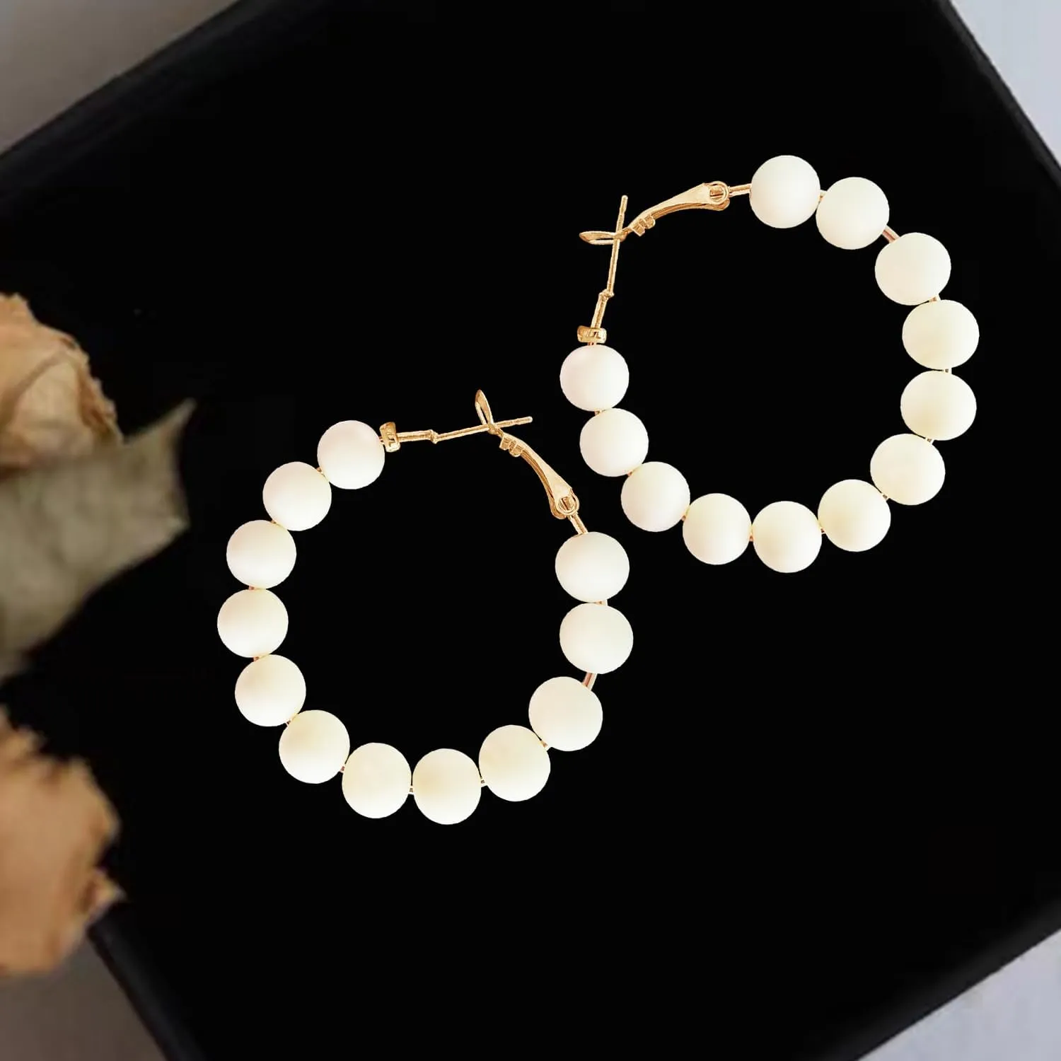 Handmade Bohemian Creative Frosted Beaded Dangle Drop Earrings Minimalist Large Candy Color Acrylic Beaded Round Hoop Earrings for Women Statement Jewelry Gifts