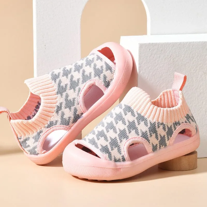 Houndstooth Flyknit First Walker Shoes