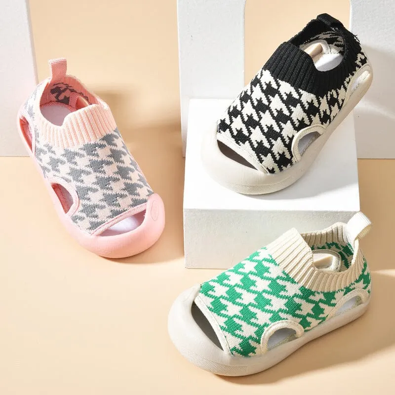 Houndstooth Flyknit First Walker Shoes