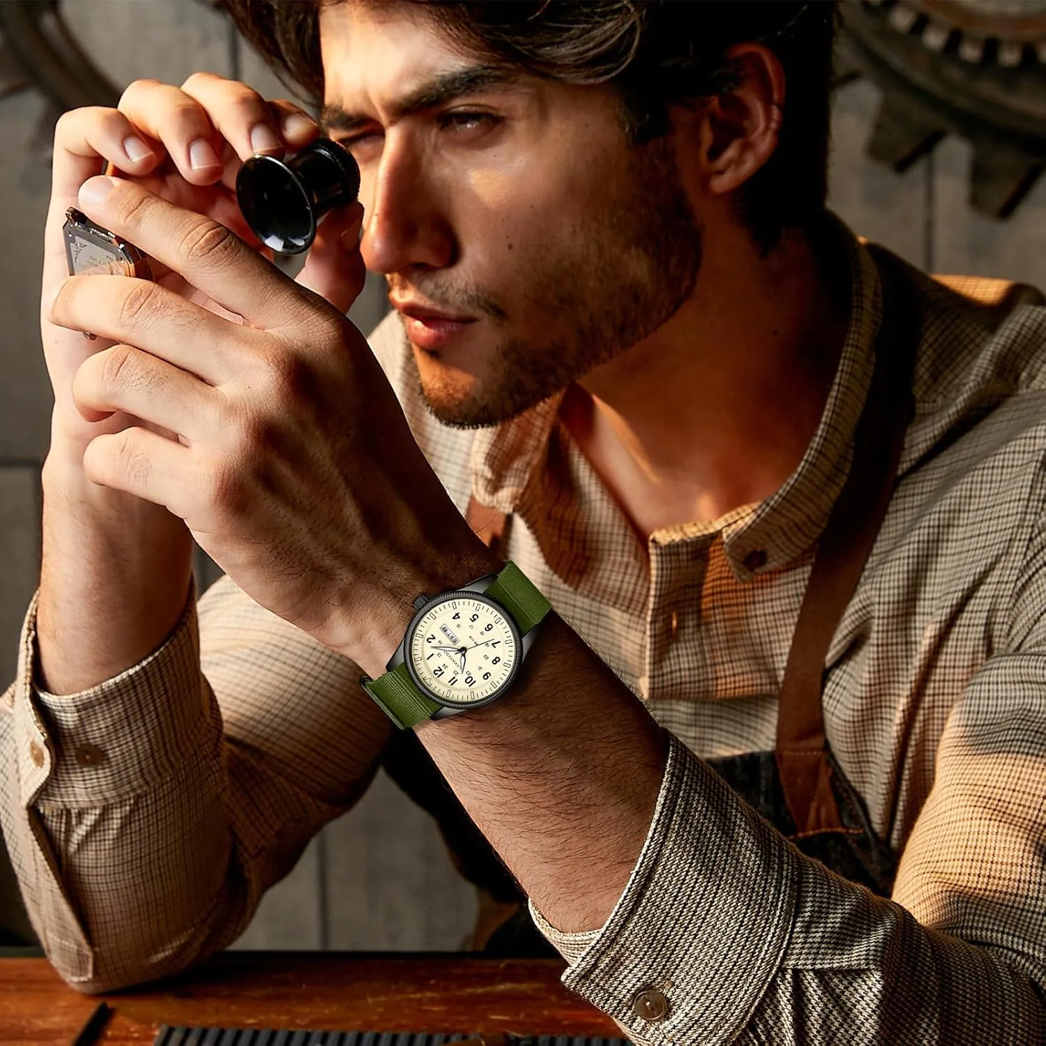 Mens Watches Nylon Slip-Thru Strap Unisex Military Watches with Date Display Luminous Analog Watch Tactical Field Waterproof Wristwatch
