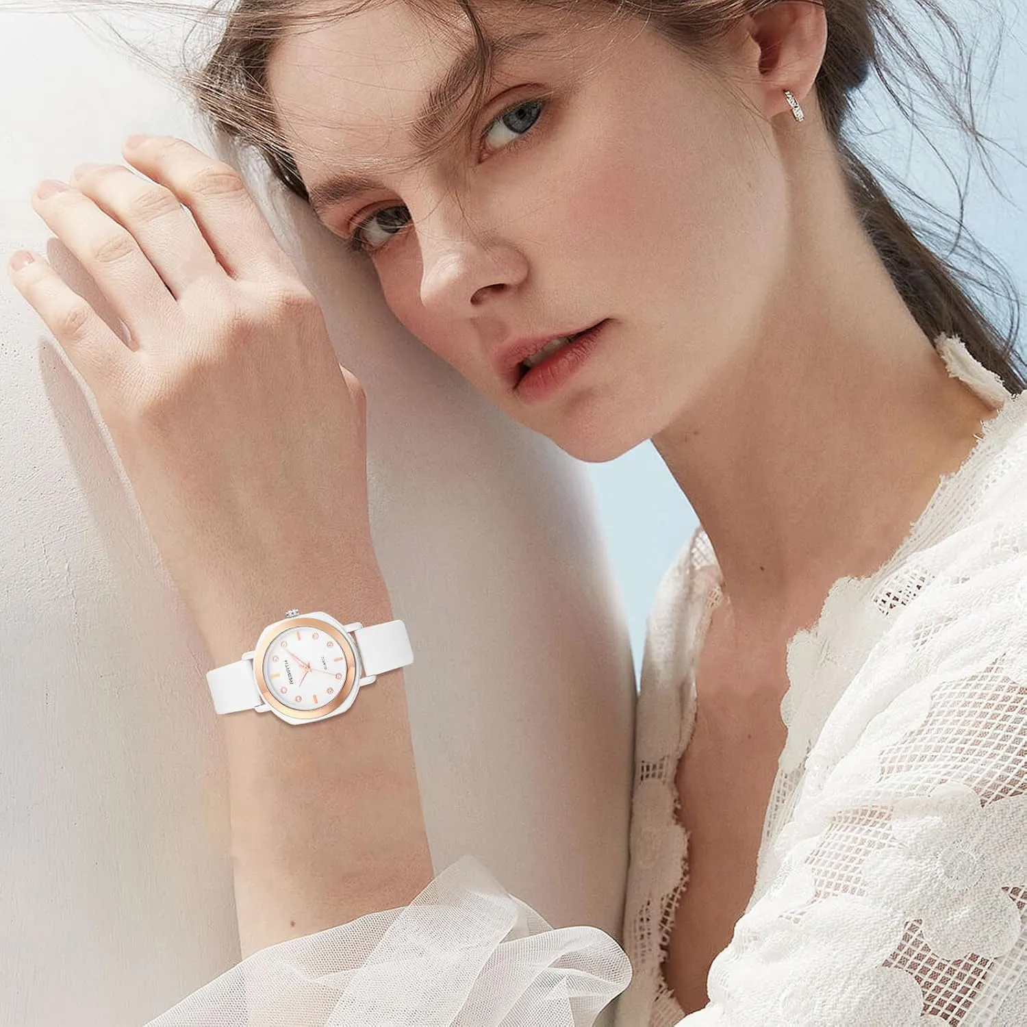 OIDEA Silicone Watches for Women: Simple Round Dial Casual Waterproof Sport Analog Quartz Wrist Watch for Women Ladies