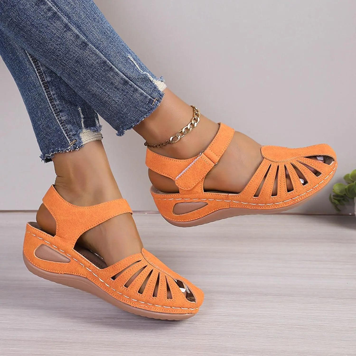 Orthopedic Sandals for Women with Arch Support Breathable Comfortable Wedge Heel Shoe Summer Beach Vacation Footwear Non-Slip Cut-Out Soft Sole Shoe Fashion Closed Toe Slippers with Ankle Strap