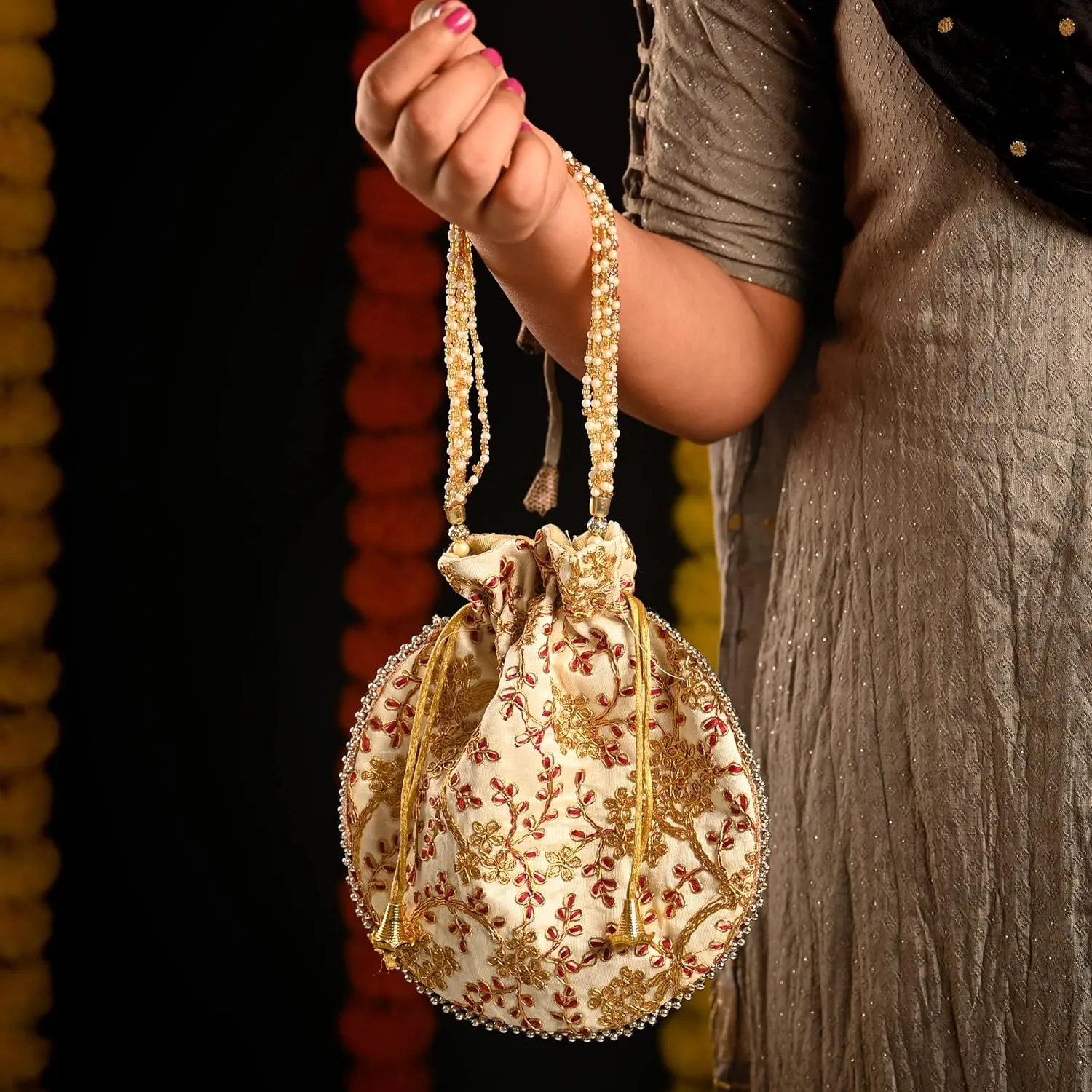 Potli Clutch Batawa Bag Purse Embroidered Embellished Handmade Traditional Ethnic Golden Work Wedding Wristlet Ladies Handbag for Girls Women for Party Wedding Special Occasion and Gifting (Off White)