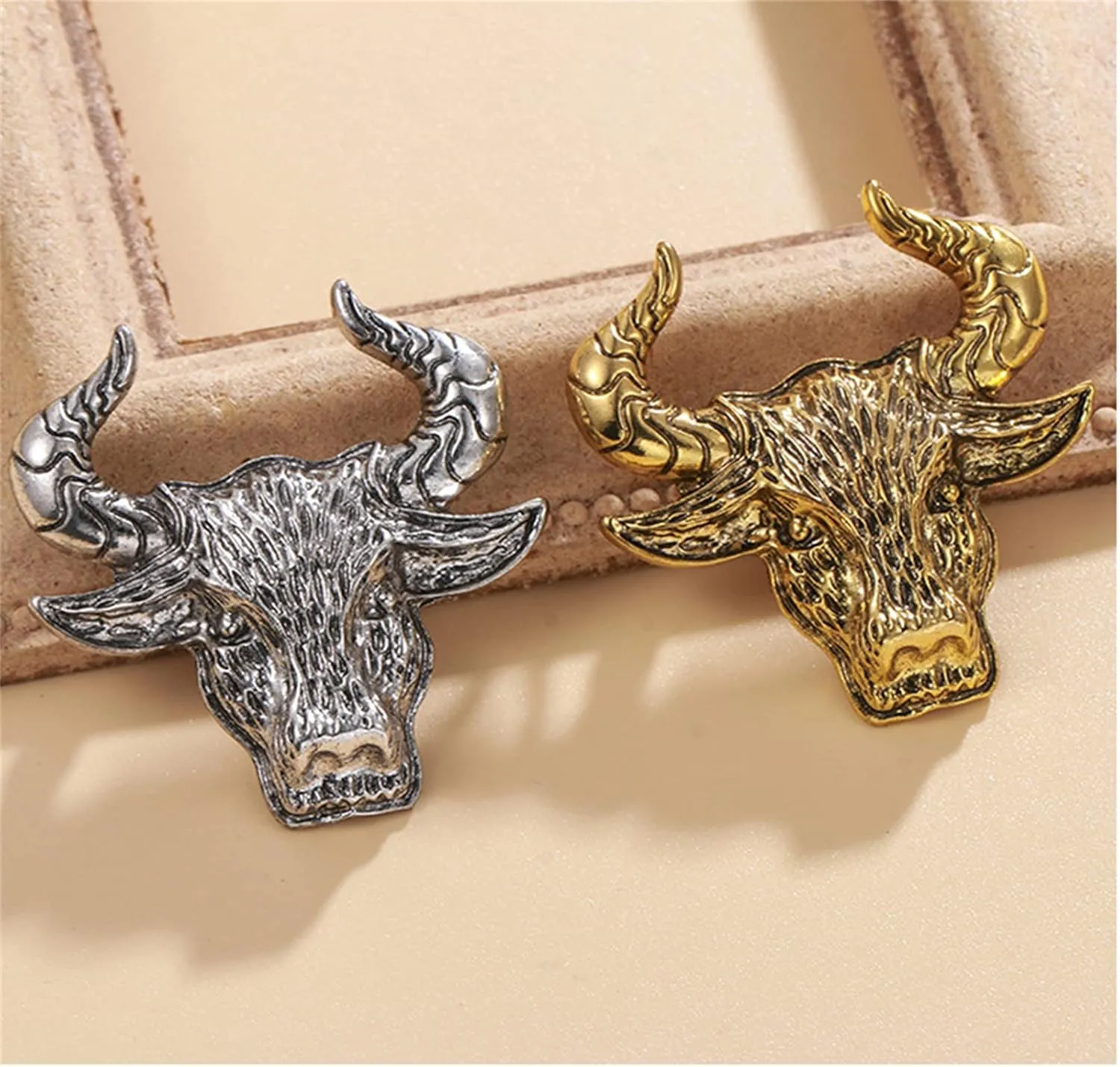 Retro Lion Animal Brooch for Men & Women - Punk, Bull, Eagle, Lion, Wolf Head - Lapel Pin, Safety Pin - Christmas Gifts