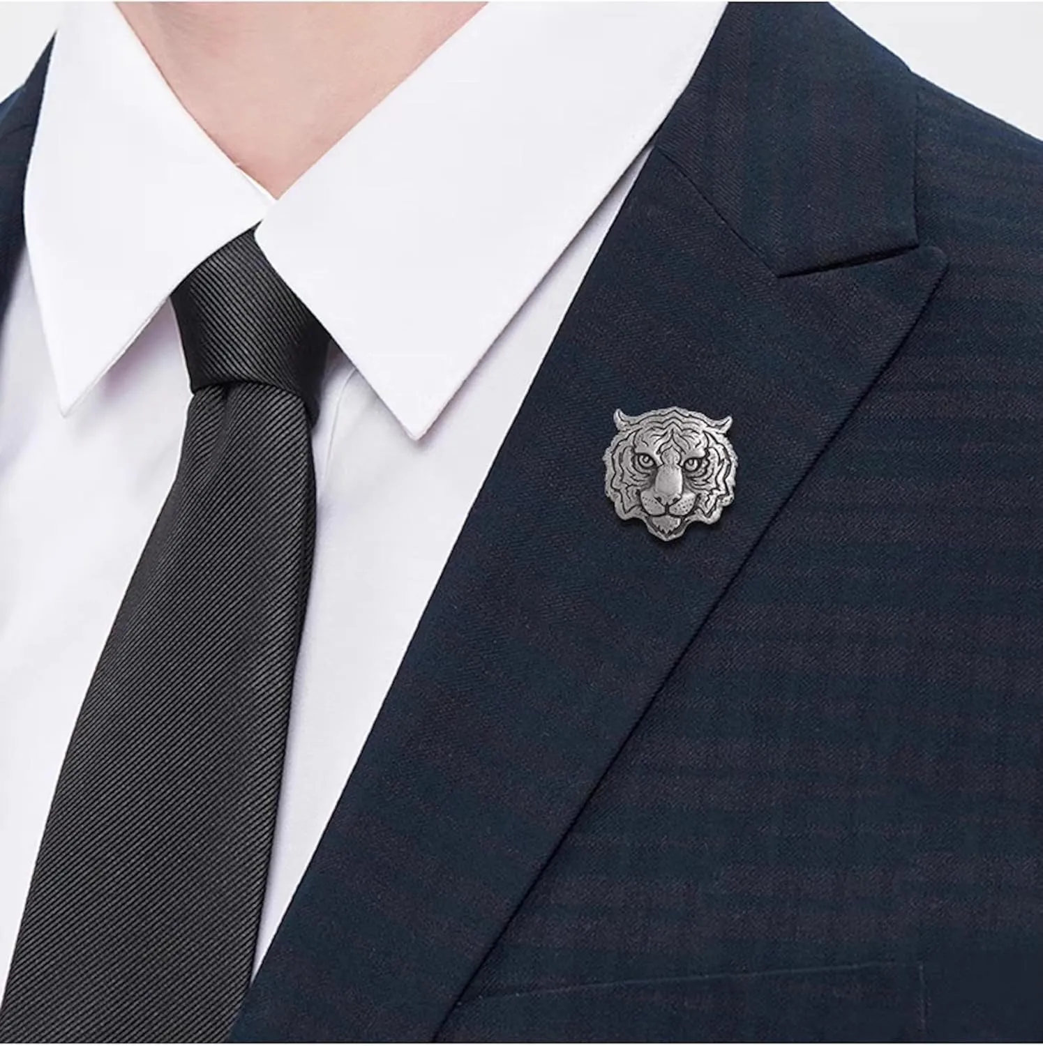 Rhinestone Tiger Head Brooch Pins for Men,Silver Animal Lapel Pins, Charm Lion Wolf Coat Collar Vintage Lapel Safety Pin Safety Pin Suit Accessory