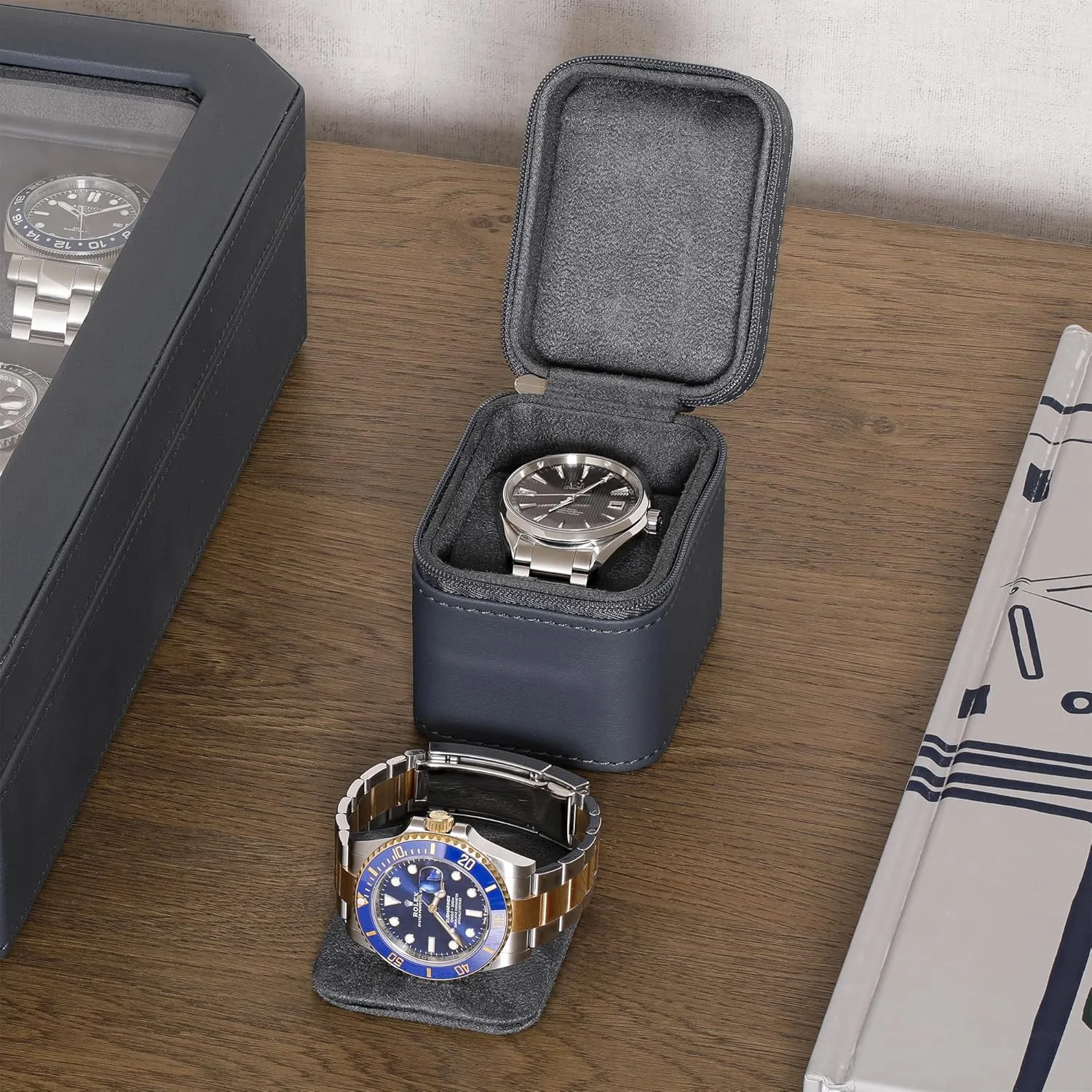 ROTHWELL Single Watch Travel Case | Compact PU Leather Protective Box with Microsuede Interior | Fits Watches & Smartwatches Up to 55mm (Carbon)