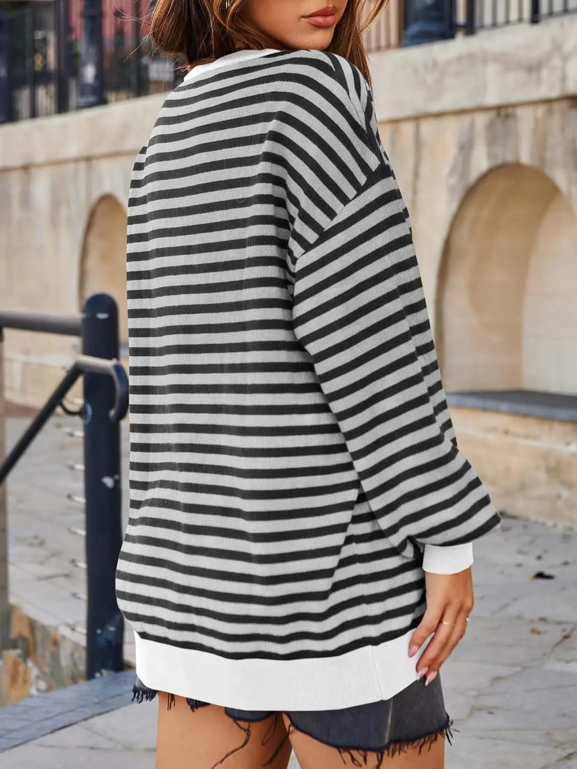 Saodimallsu Womens Striped Oversized Sweater Crewneck Long Sleeve Color Block Fall Sweaters Casual Soft Pullover Sweatshirt