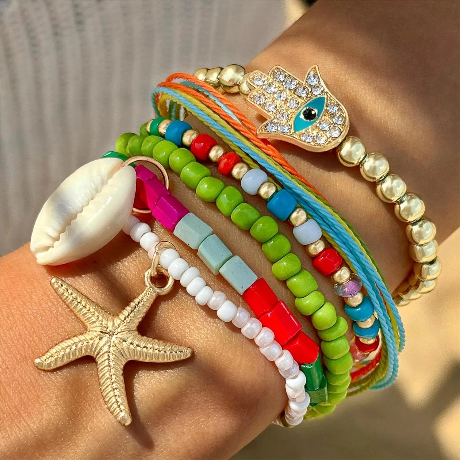 Shell Bracelet Boho Beaded Layered Starfish Bracelets Seashell Stretch Bead Bracelets Conch Summer Beach Devil's Eye Charm Bracelets Stack Jewelry for Women