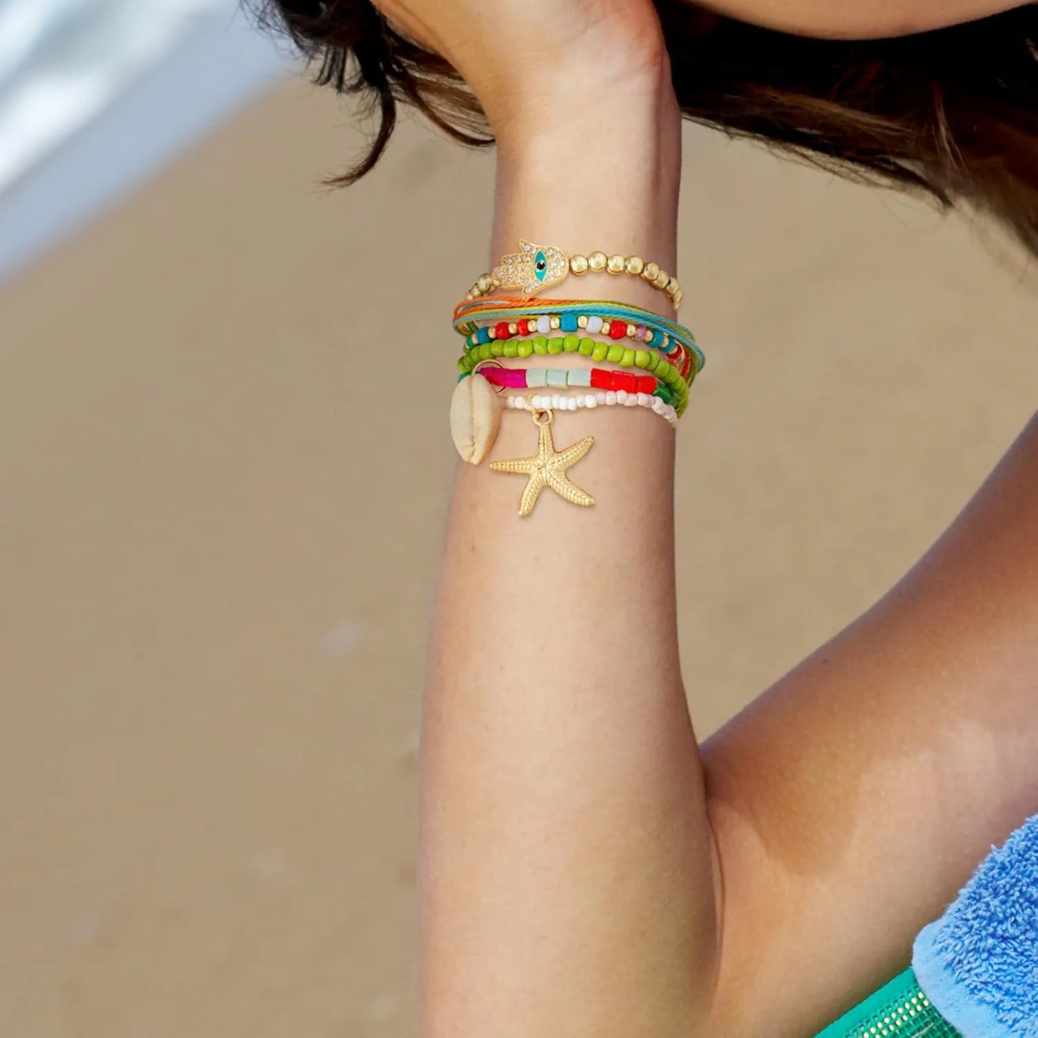 Shell Bracelet Boho Beaded Layered Starfish Bracelets Seashell Stretch Bead Bracelets Conch Summer Beach Devil's Eye Charm Bracelets Stack Jewelry for Women