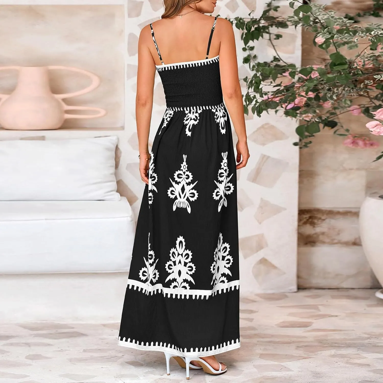 Summer Dresses for Women Elegant Spaghetti Strap Smocked Neck Sundresses with Pockets Vintage Printed Beach Dresses