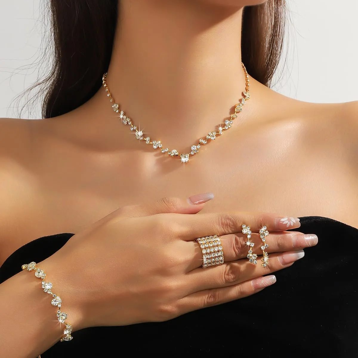 Wedding Jewelry Sets for Brides Rhinestone Necklace and Earring Set Bracelet Ring Gold Silver Prom Jewelry Sets Diamond Flower Teardrop Necklace for Women