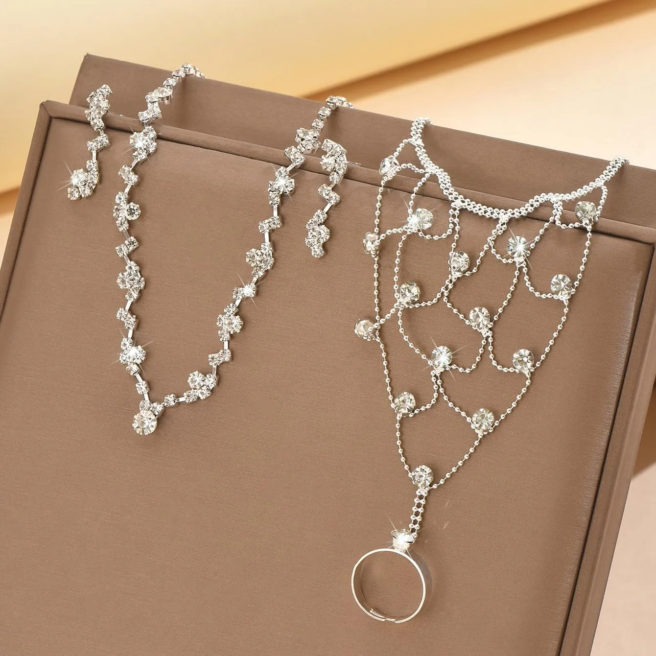 Wedding Jewelry Sets for Brides Rhinestone Necklace and Earring Set Bracelet Ring Gold Silver Prom Jewelry Sets Diamond Flower Teardrop Necklace for Women