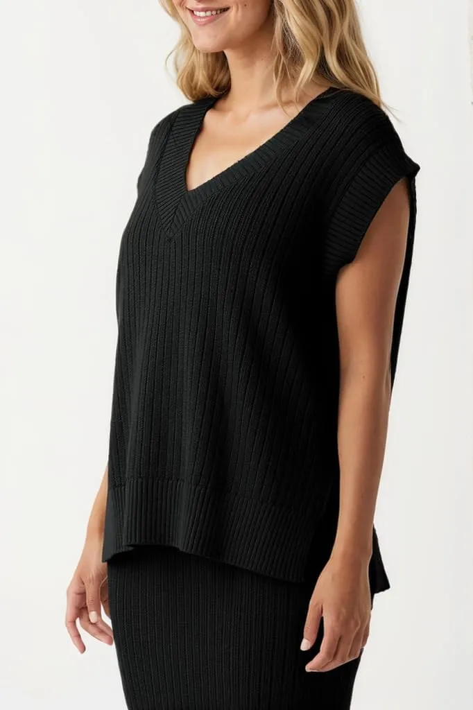 Womens Sleeveless Sweater Vest Ribbed Knit V Neck Sweater Loose Fit Solid Chic Tank Casual Summer Top